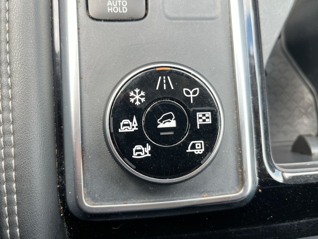2024 Nissan PATHFINDER Platinum | Leather | Roof | Cam | Warr. to 2030 in Saint John, New Brunswick - 30 - w1024h768px