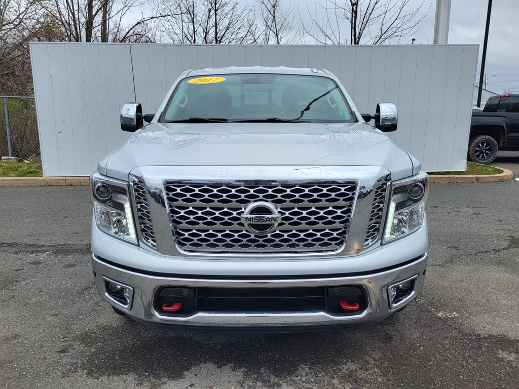 2017 Nissan Titan in Antigonish, Nova Scotia - 8 - w1024h768px