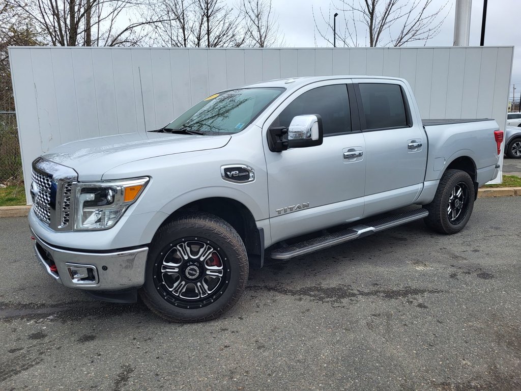 2017 Nissan Titan in Antigonish, Nova Scotia - 7 - w1024h768px