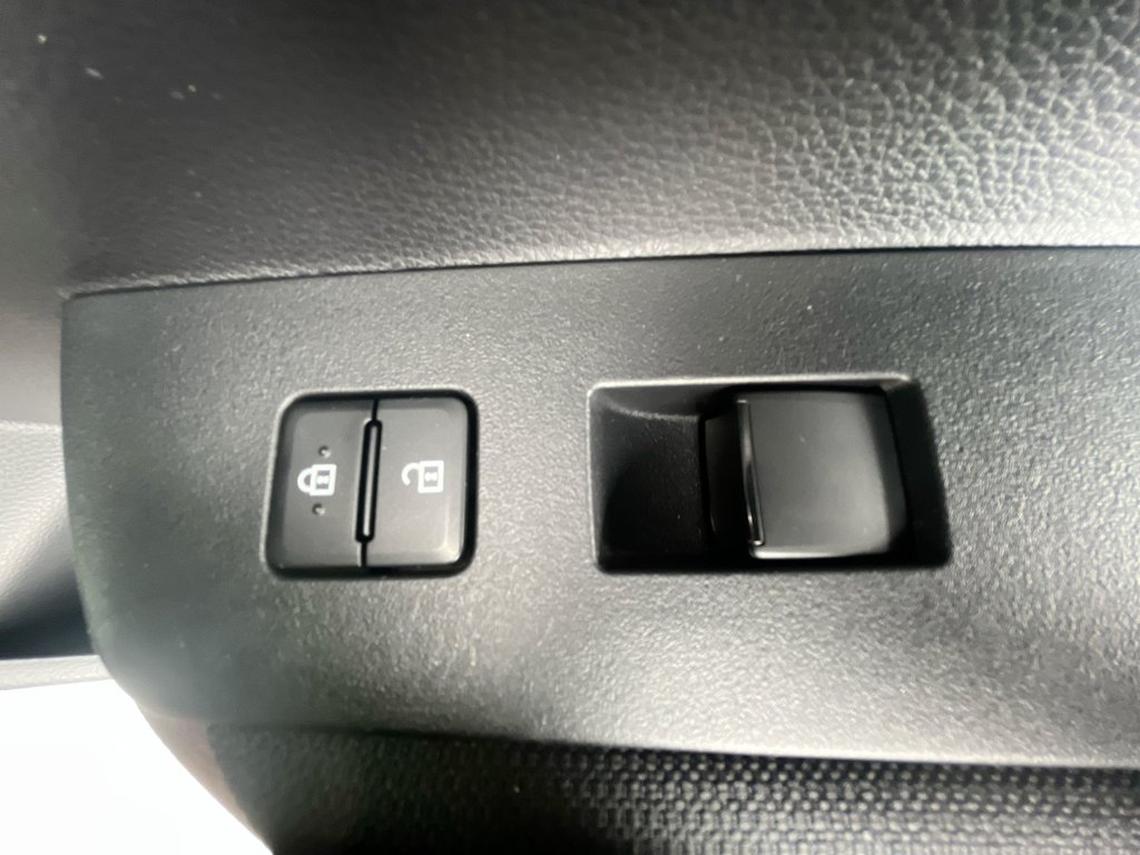 2023 Toyota Corolla in Antigonish, Nova Scotia - 46 - w1024h768px