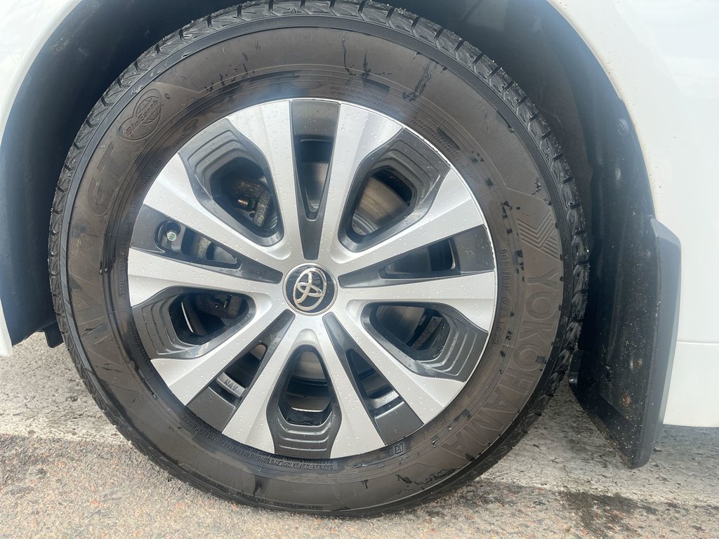 2023 Toyota Corolla in Antigonish, Nova Scotia - 10 - w1024h768px