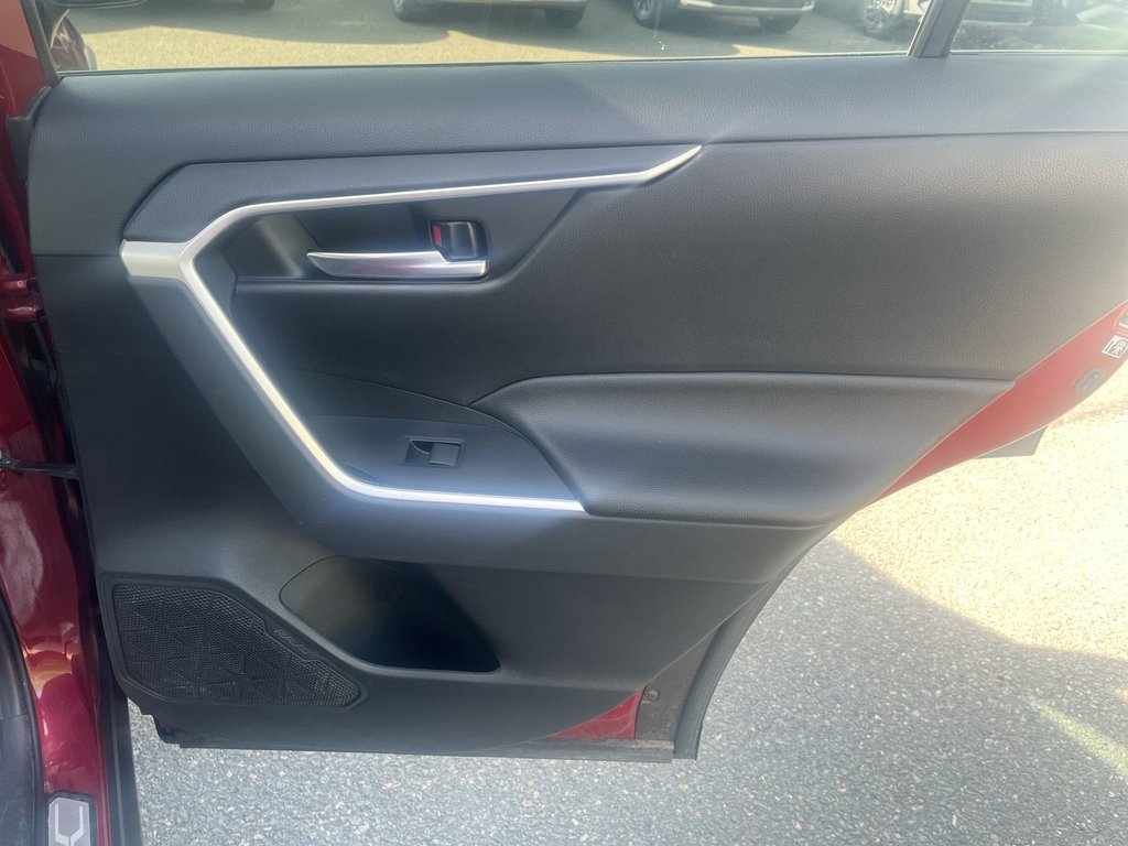 2019 Toyota RAV4 Trail | Leather | Sunroof | Cam | USB HtdWheel in Saint John, New Brunswick - 41 - w1024h768px