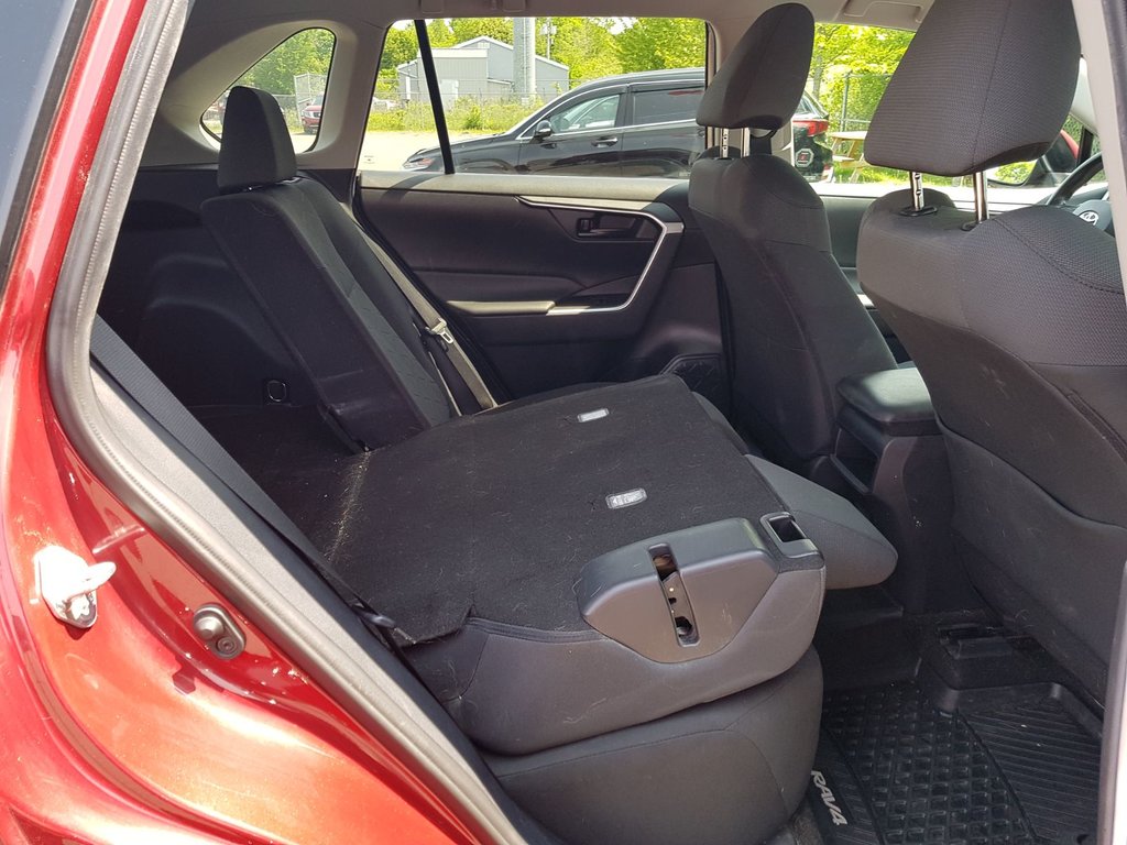 Toyota RAV4 LE Cam | USB | Htd. Seats | Bluetooth | Keyless 2020 à Saint John, Nouveau-Brunswick - 37 - w1024h768px