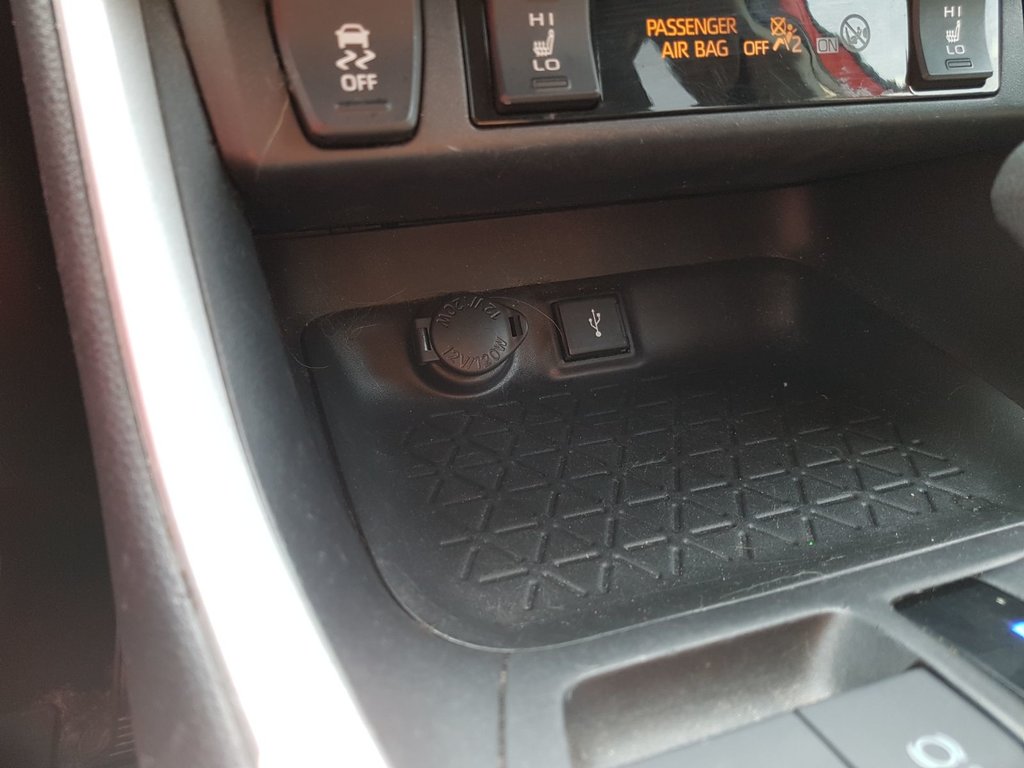 Toyota RAV4 LE Cam | USB | Htd. Seats | Bluetooth | Keyless 2020 à Saint John, Nouveau-Brunswick - 21 - w1024h768px