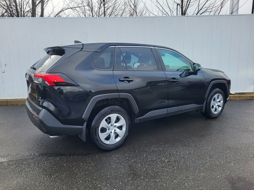 2022 Toyota RAV4 in Antigonish, Nova Scotia - 3 - w1024h768px