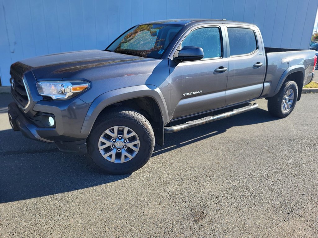 2016 Toyota Tacoma in Antigonish, Nova Scotia - 9 - w1024h768px