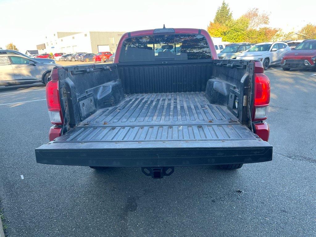 2017 Toyota Tacoma in Antigonish, Nova Scotia - 33 - w1024h768px