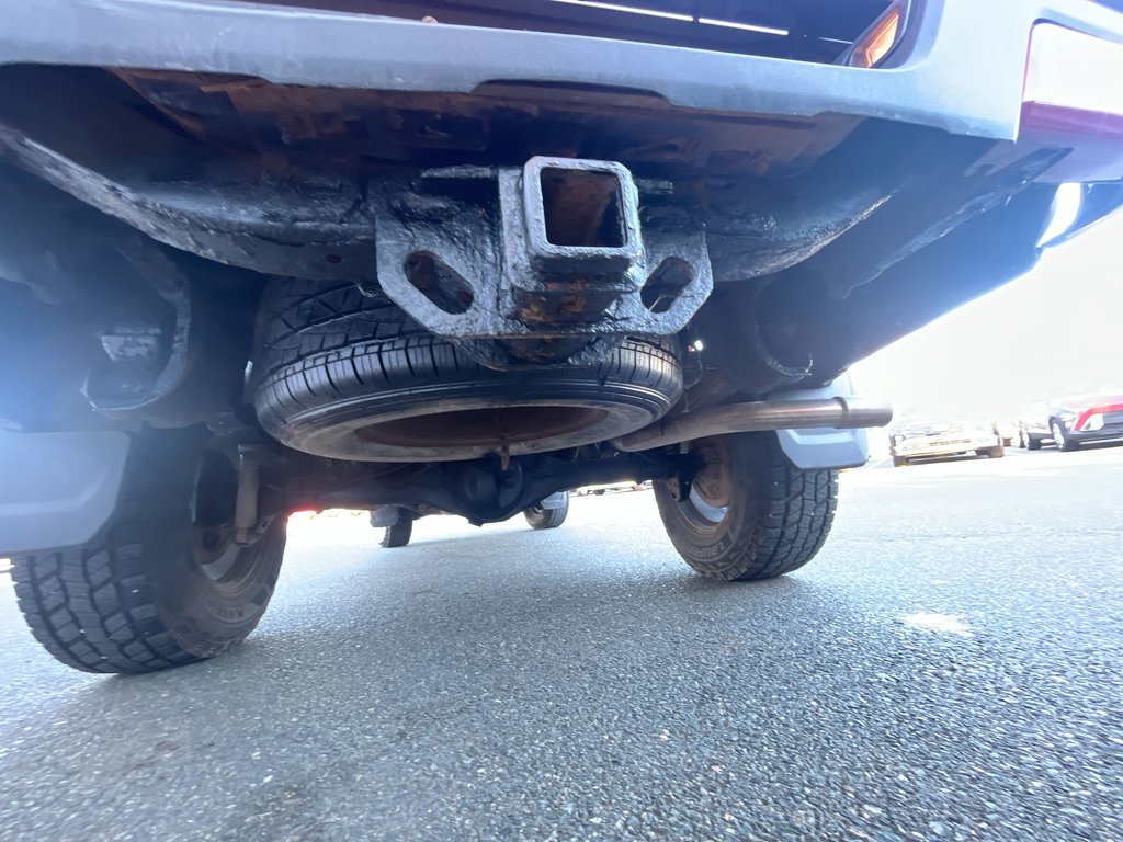 2017 Toyota Tacoma in Antigonish, Nova Scotia - 34 - w1024h768px