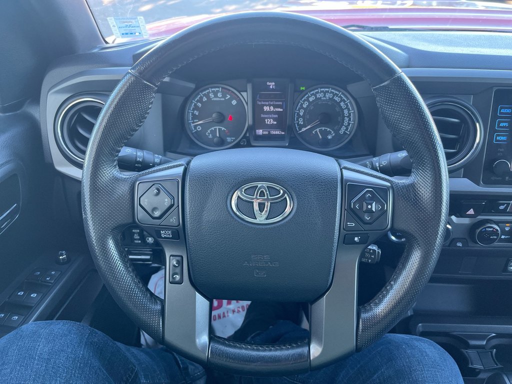 2017 Toyota Tacoma in Antigonish, Nova Scotia - 18 - w1024h768px