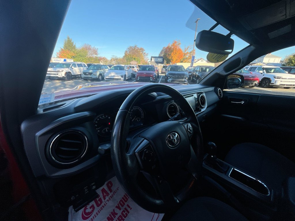 2017 Toyota Tacoma in Antigonish, Nova Scotia - 16 - w1024h768px