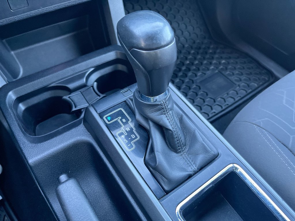 2017 Toyota Tacoma in Antigonish, Nova Scotia - 28 - w1024h768px