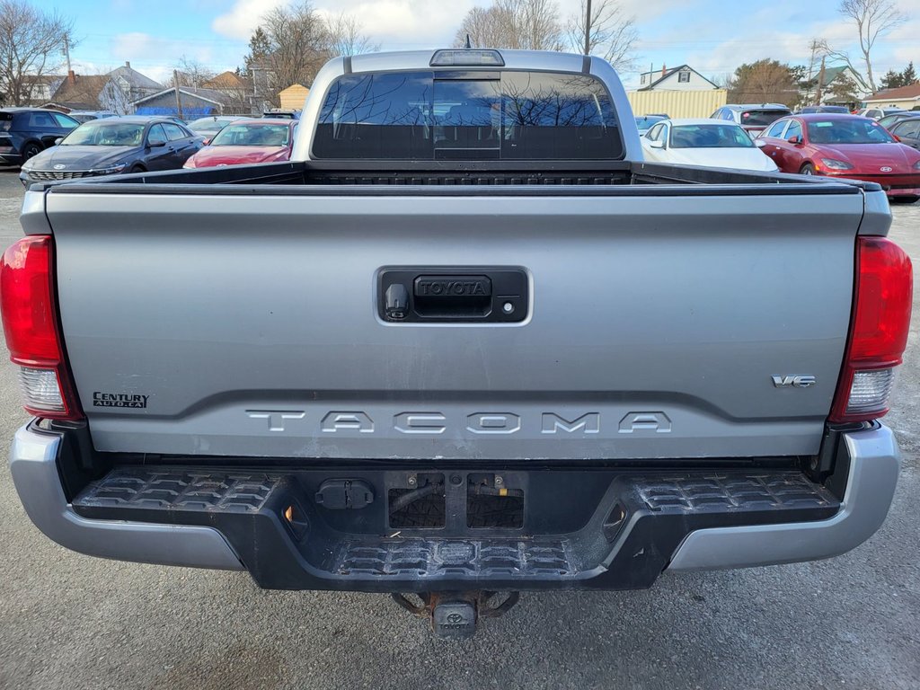 2018 Toyota Tacoma SR5 | Cam | USB | Bluetooth | Keyless | Cruise in Saint John, New Brunswick - 13 - w1024h768px