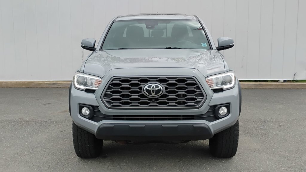2020 Toyota Tacoma in Antigonish, Nova Scotia - 8 - w1024h768px