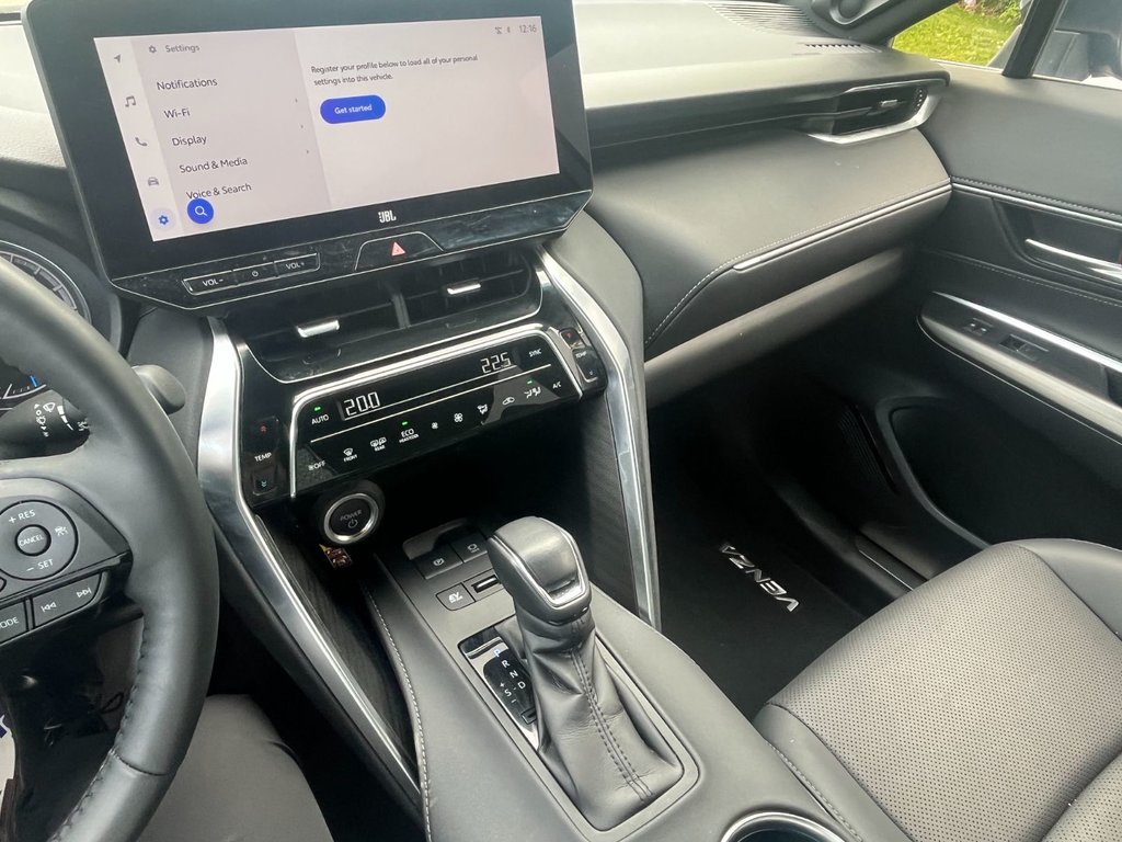 Toyota Venza XLE HEV | Leather | Cam | USB | HtdWheel 2024 à Saint John, Nouveau-Brunswick - 32 - w1024h768px