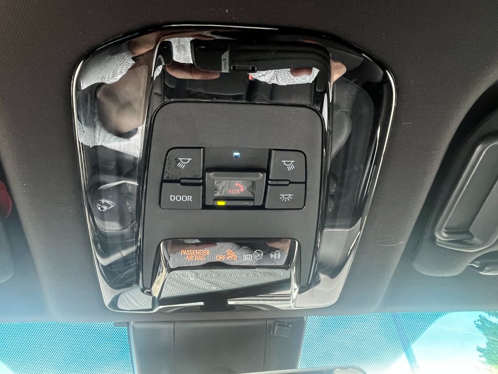 Toyota Venza XLE HEV | Leather | Cam | USB | HtdWheel 2024 à Saint John, Nouveau-Brunswick - 33 - w1024h768px
