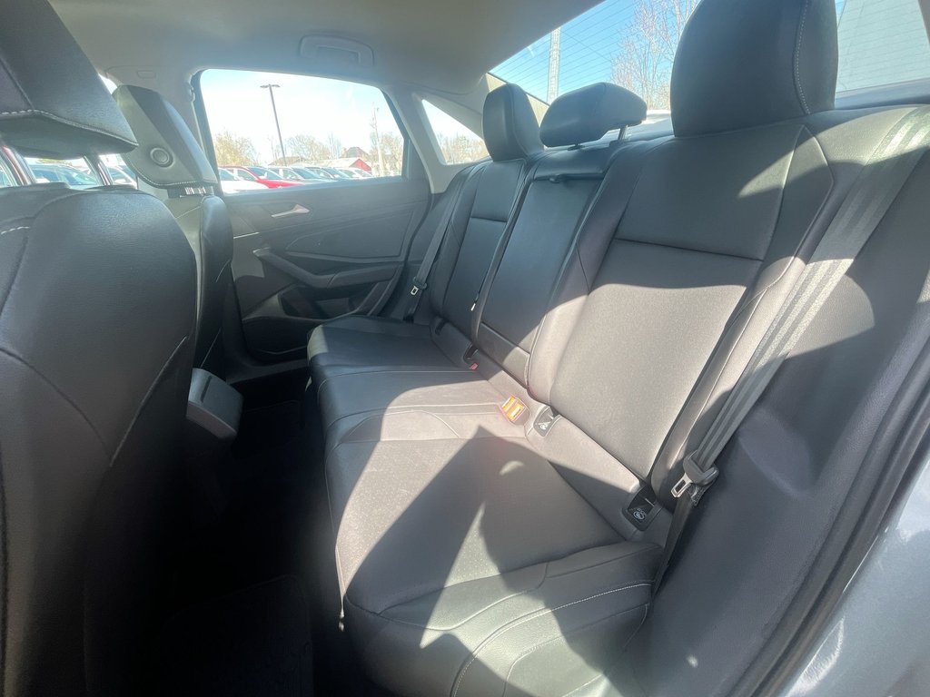 2019 Volkswagen Jetta Highline | Leather | Roof | Cam | USB | HtdSeats in Saint John, New Brunswick - 31 - w1024h768px