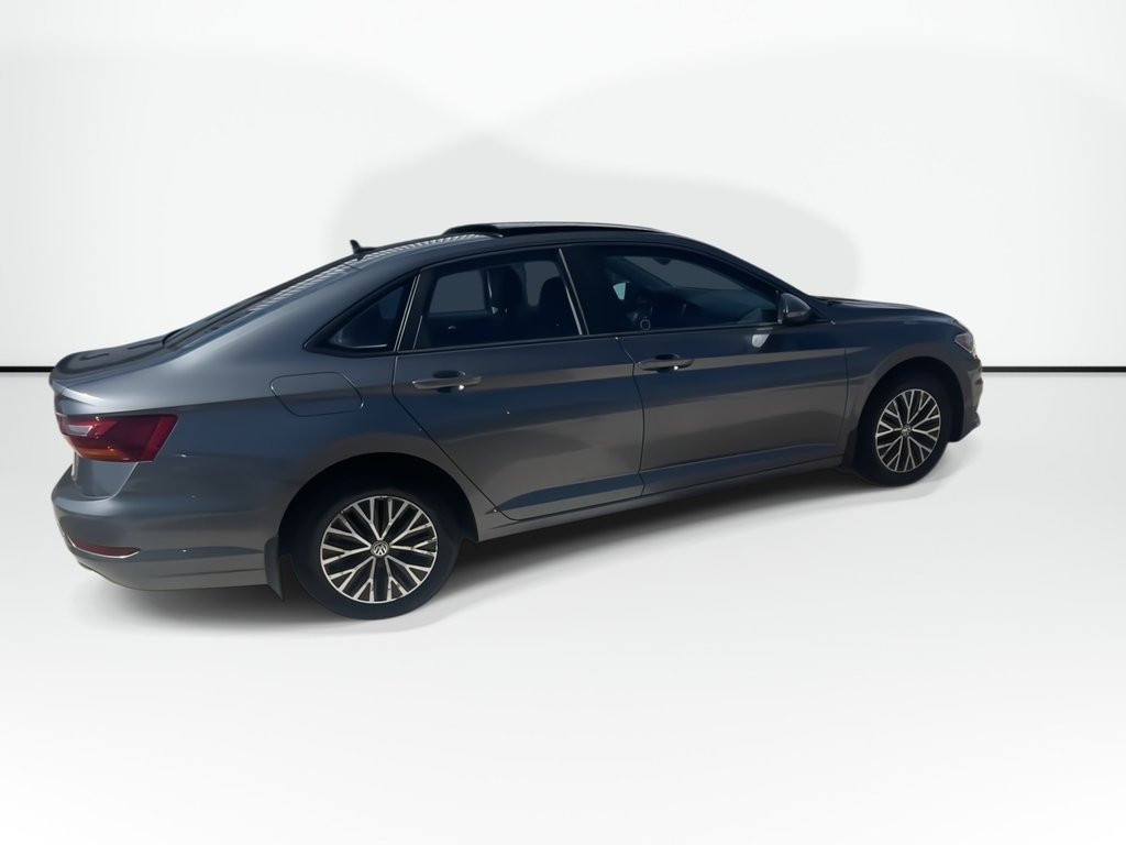 2019 Volkswagen Jetta Highline | Leather | Roof | Cam | USB | HtdSeats in Saint John, New Brunswick - 2 - w1024h768px