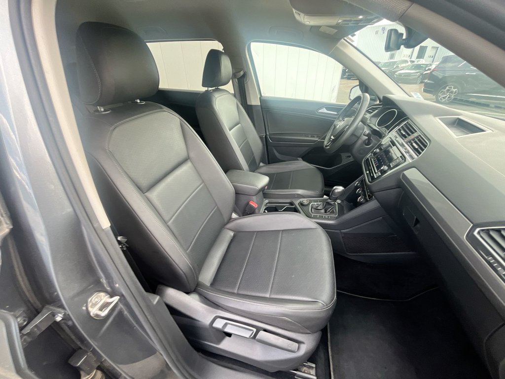 2020 Volkswagen Tiguan Comfortline | Leather | Cam | USB HtdSeats in Saint John, New Brunswick - 40 - w1024h768px