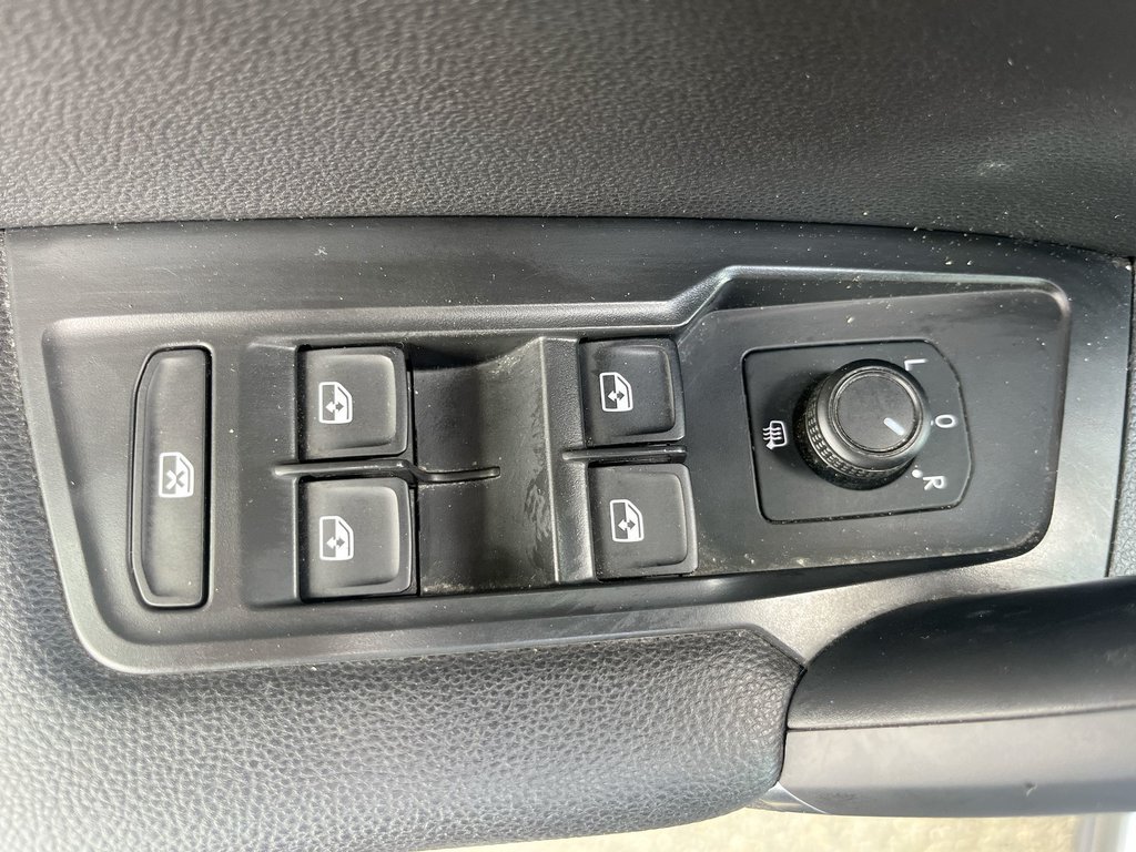 2020 Volkswagen Tiguan Comfortline | Leather | Cam | USB HtdSeats in Saint John, New Brunswick - 15 - w1024h768px