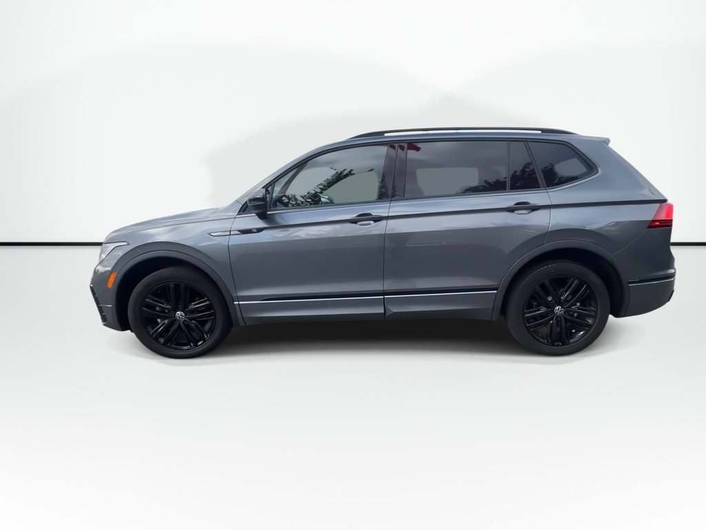 2022 Volkswagen Tiguan R-Line Black Edition | Leather | Roof | HtdSeats in Saint John, New Brunswick - 5 - w1024h768px