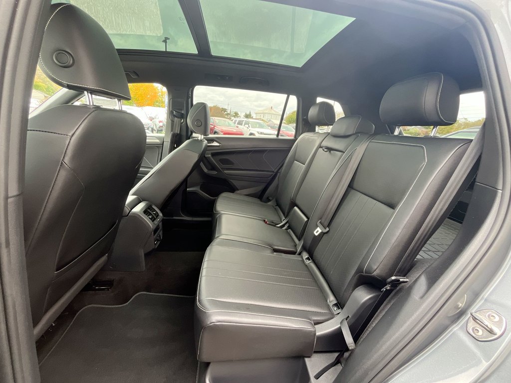 2022 Volkswagen Tiguan R-Line Black Edition | Leather | Roof | HtdSeats in Saint John, New Brunswick - 31 - w1024h768px