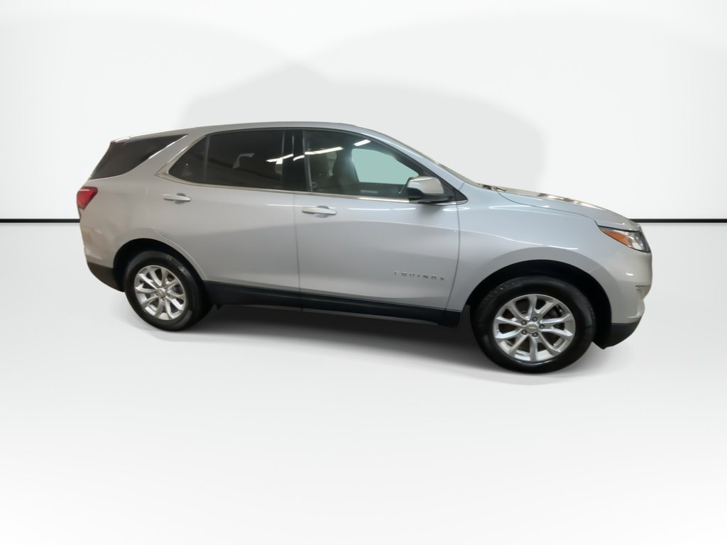 2020 Chevrolet Equinox LT in Saint John, New Brunswick - 9 - w1024h768px