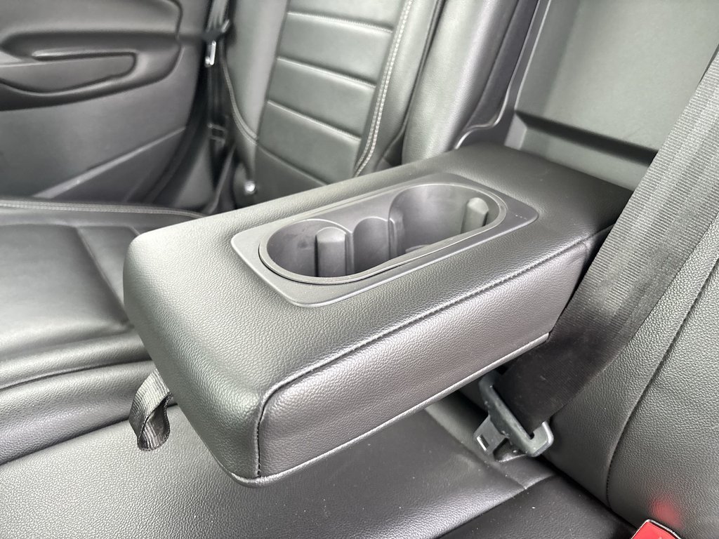 2013 Ford Escape SEL in Saint John, New Brunswick - 33 - w1024h768px