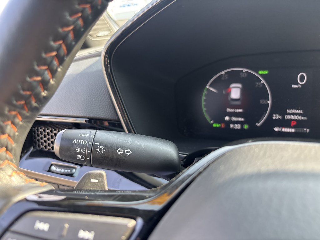 2023 Honda CR-V Hybrid Touring | Leather | Roof | Cam | WARRANTY BATTERY in Saint John, New Brunswick - 47 - w1024h768px