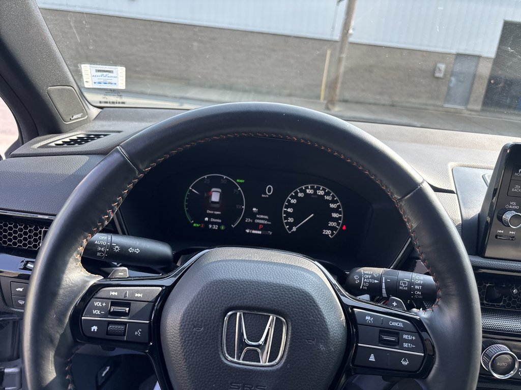 2023 Honda CR-V Hybrid Touring | Leather | Roof | Cam | WARRANTY BATTERY in Saint John, New Brunswick - 13 - w1024h768px