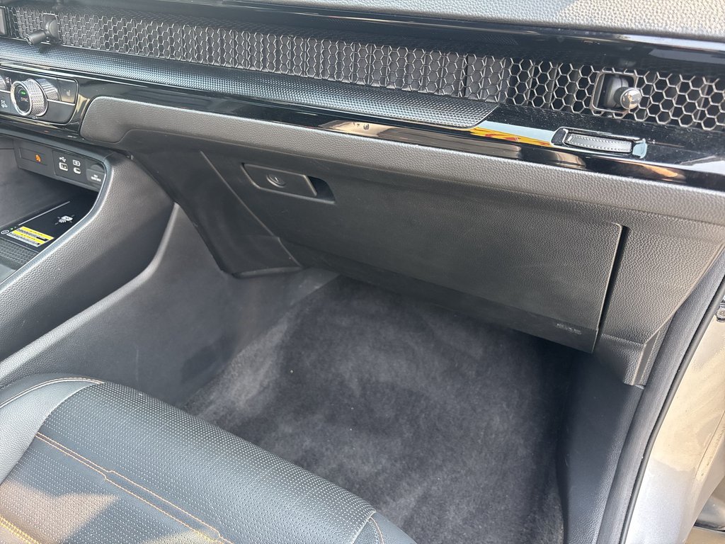 2023 Honda CR-V Hybrid Touring | Leather | Roof | Cam | WARRANTY BATTERY in Saint John, New Brunswick - 44 - w1024h768px