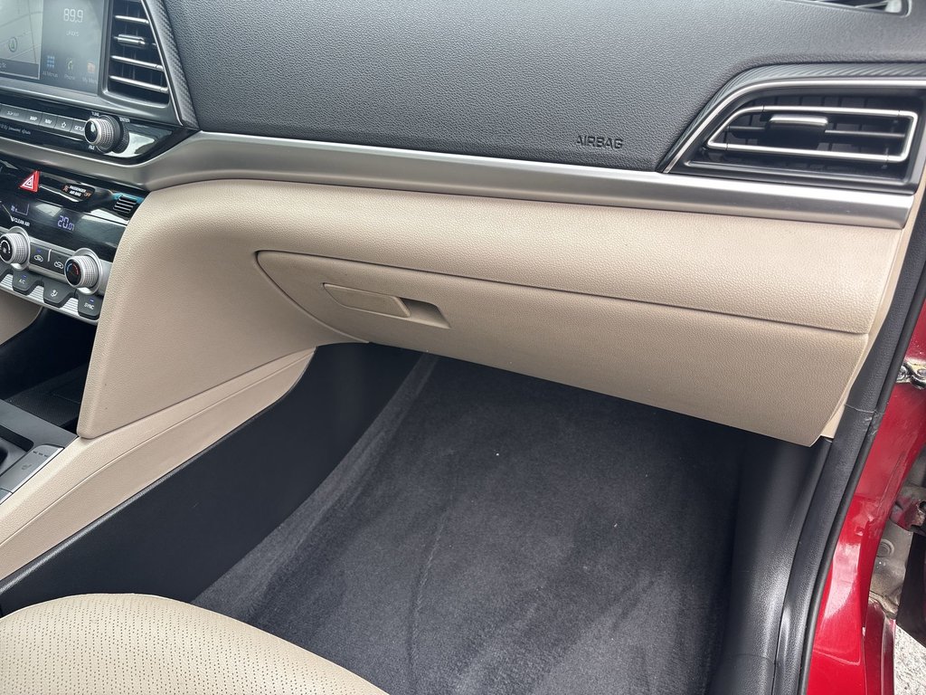 2020 Hyundai Elantra Ultimate in Saint John, New Brunswick - 44 - w1024h768px