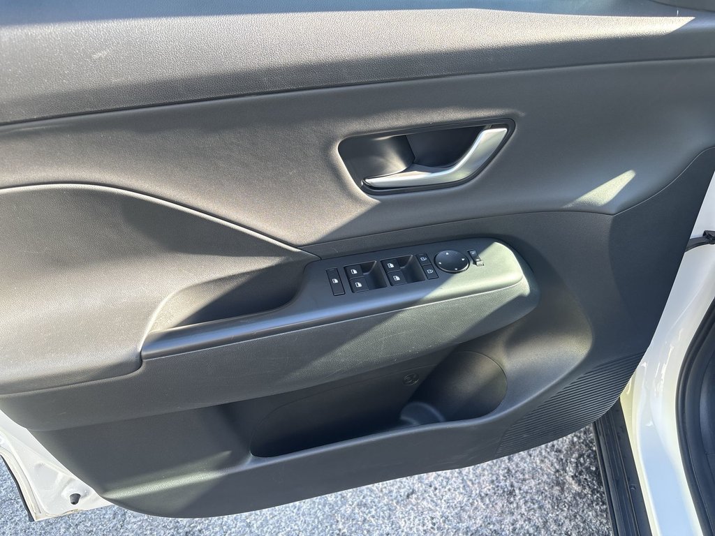 2025 Hyundai Kona in Antigonish, Nova Scotia - 15 - w1024h768px
