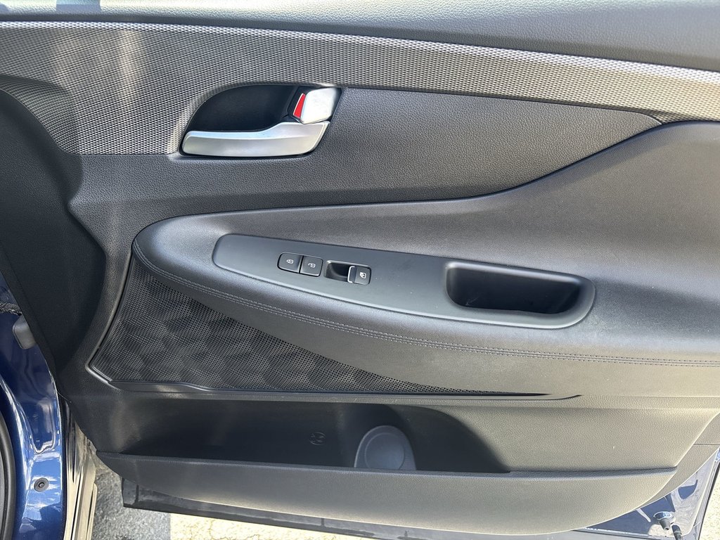 2020 Hyundai Santa Fe in Antigonish, Nova Scotia - 46 - w1024h768px
