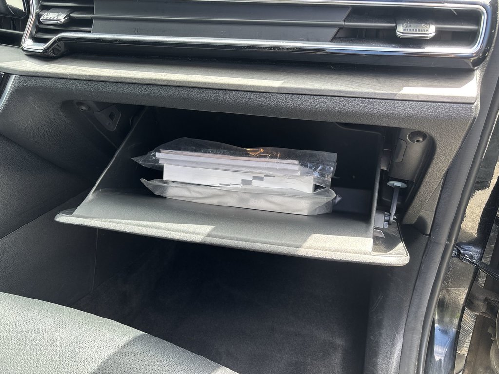2023 Kia Sportage in Antigonish, Nova Scotia - 43 - w1024h768px