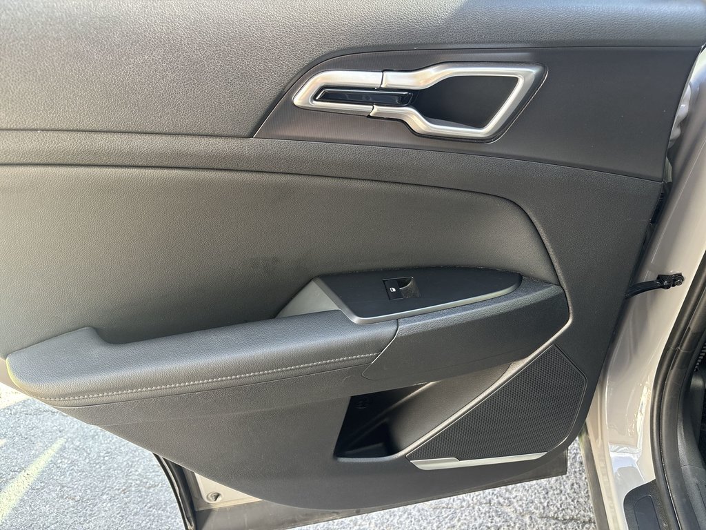 2026 Kia Sportage in Antigonish, Nova Scotia - 35 - w1024h768px