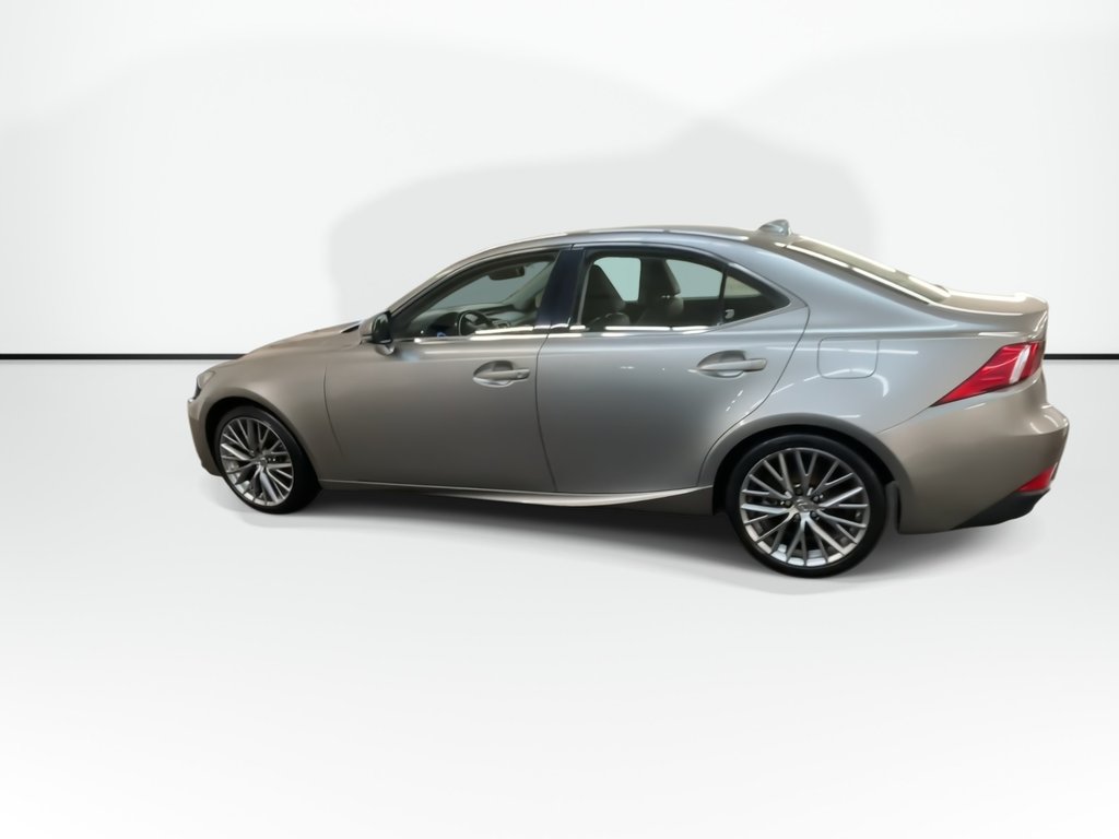 2015 Lexus IS 250 BASE in Saint John, New Brunswick - 5 - w1024h768px