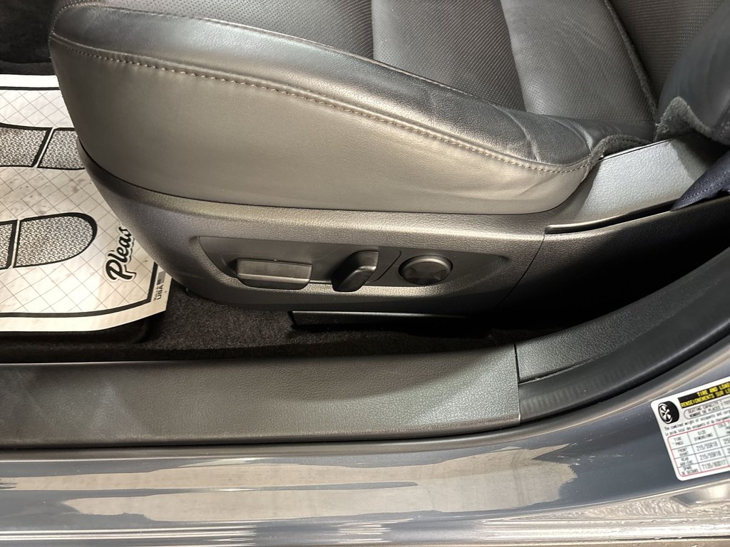 2024 Mazda CX-30 GT in Saint John, New Brunswick - 14 - w1024h768px