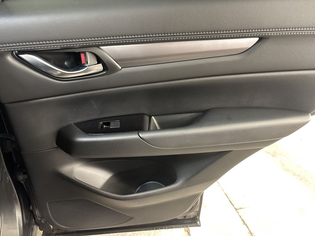 2017 Mazda CX-5 GS in Saint John, New Brunswick - 41 - w1024h768px