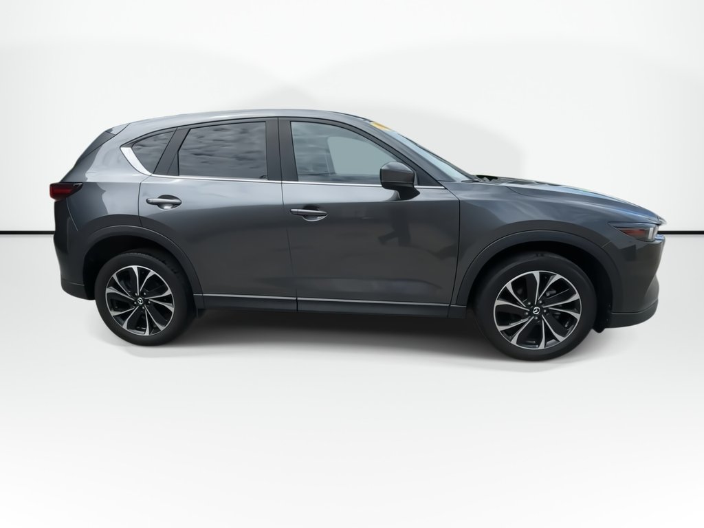 2023 Mazda CX-5 GS | HTDSTS | CAM | USB | Warranty Till 2028 | in Saint John, New Brunswick - 9 - w1024h768px
