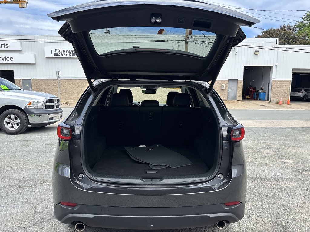 2023 Mazda CX-5 GS | HTDSTS | CAM | USB | Warranty Till 2028 | in Saint John, New Brunswick - 36 - w1024h768px