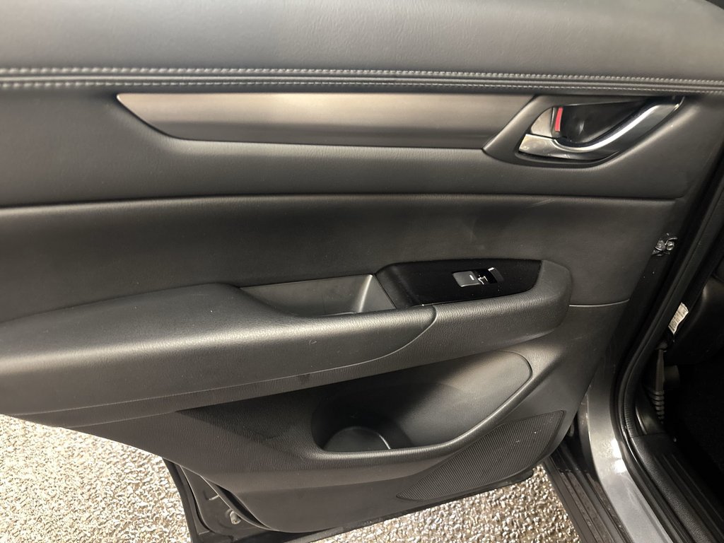 2025 Mazda CX-5 in Antigonish, Nova Scotia - 35 - w1024h768px