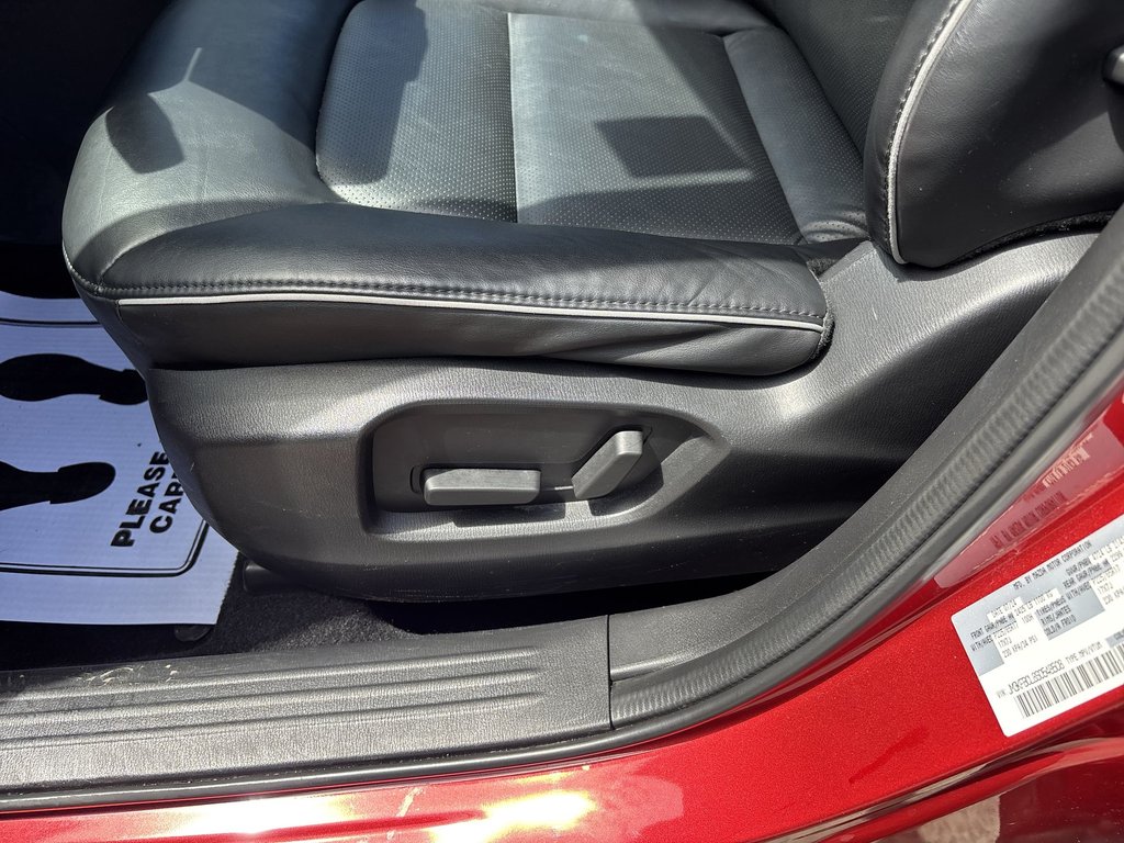 2025 Mazda CX-5 in Antigonish, Nova Scotia - 14 - w1024h768px