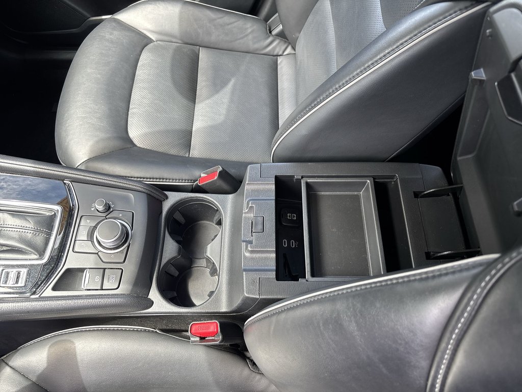 2025 Mazda CX-5 in Antigonish, Nova Scotia - 50 - w1024h768px