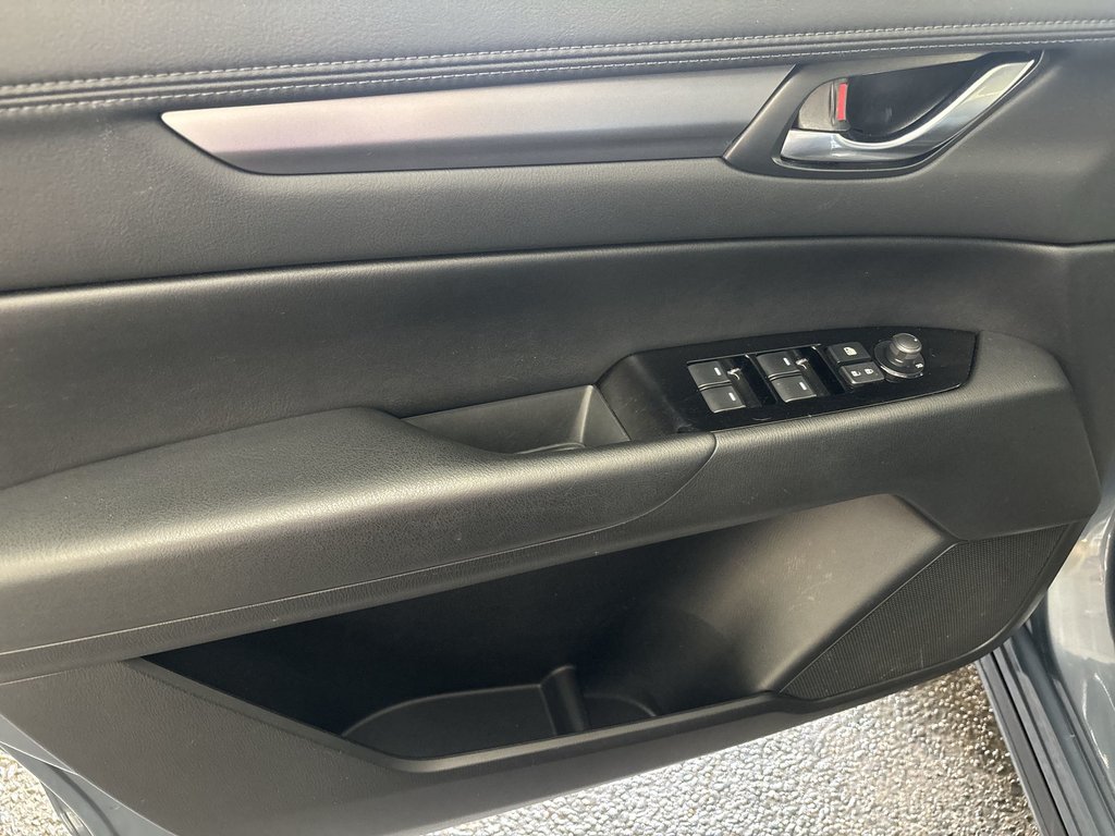 Mazda CX-5 GS | Cam | USB | HtdSeats | Factory Warranty 2030 2025 à Saint John, Nouveau-Brunswick - 15 - w1024h768px