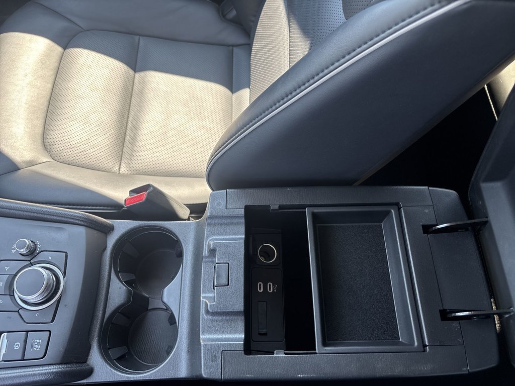 2025 Mazda CX-5 in Antigonish, Nova Scotia - 50 - w1024h768px