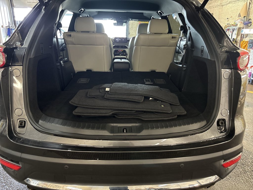 2022 Mazda CX-9 Signature in Saint John, New Brunswick - 37 - w1024h768px