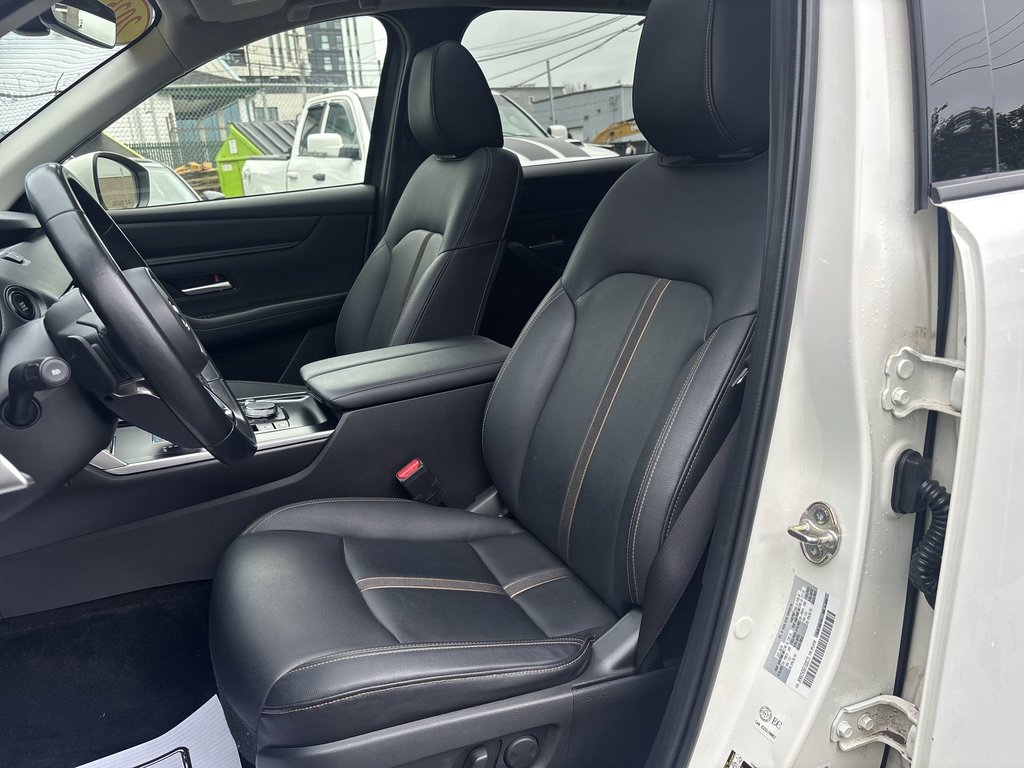 2025 Mazda CX-90 MHEV GS-L | Leather | Backup | Factory Warranty 2029| in Saint John, New Brunswick - 11 - w1024h768px