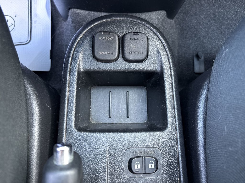 Mazda 2 GX 2014 à Saint John, Nouveau-Brunswick - 28 - w1024h768px