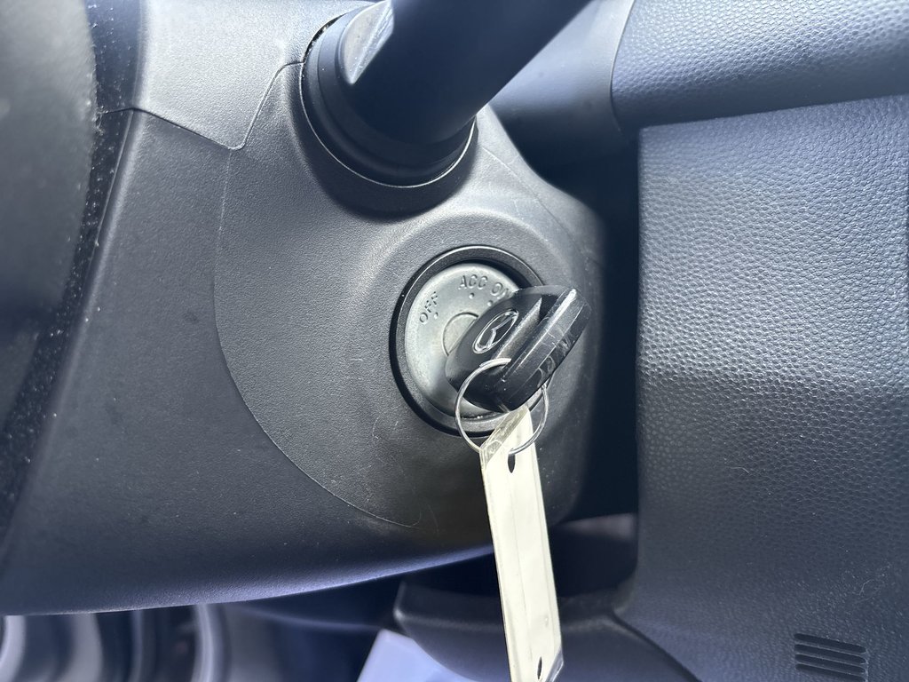 Mazda 2 GX 2014 à Saint John, Nouveau-Brunswick - 31 - w1024h768px