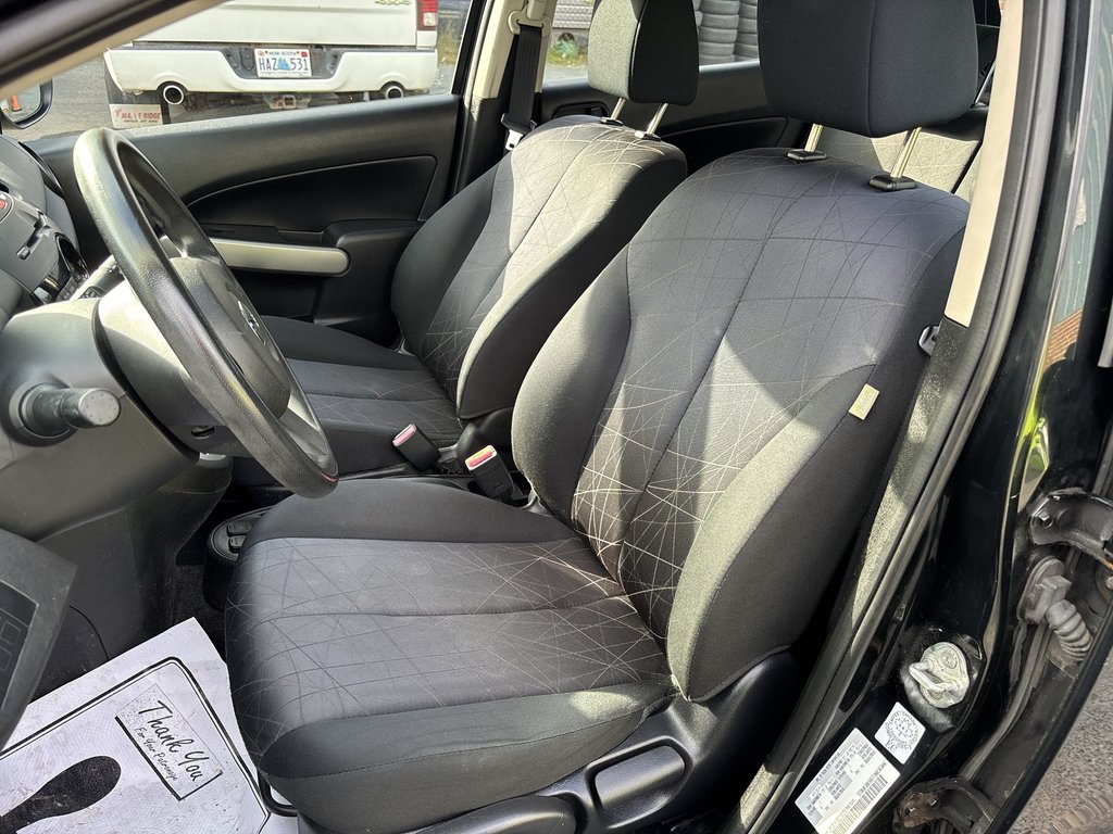 Mazda 2 GX 2014 à Saint John, Nouveau-Brunswick - 11 - w1024h768px